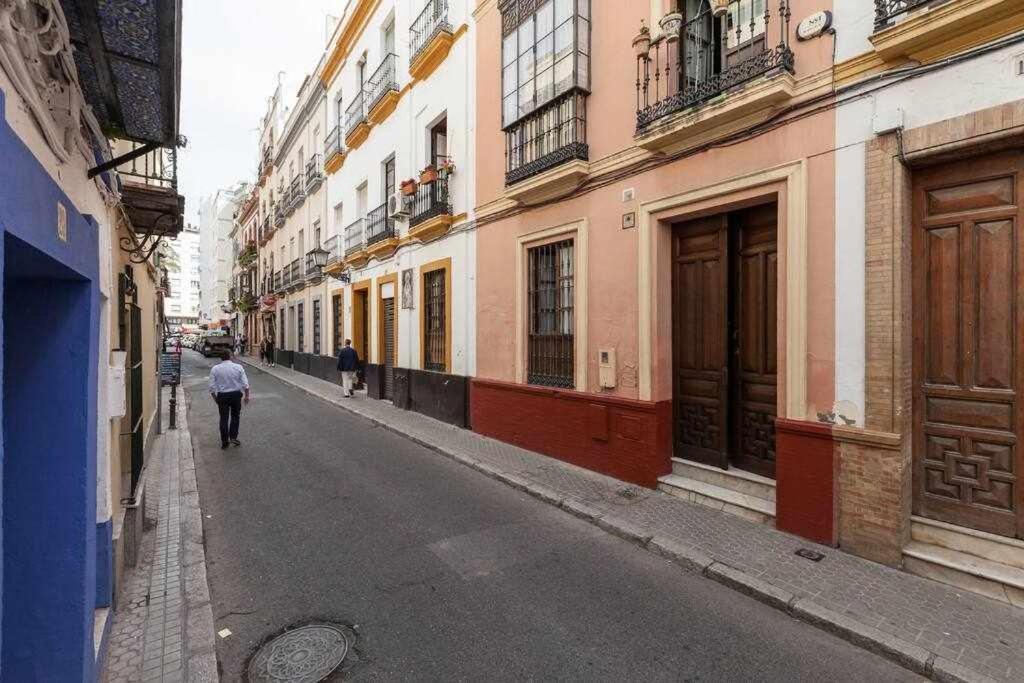 Monkeys Apartments El Arenal Santas Patronas Seville Exterior photo